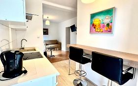 Aparthotel 4